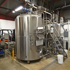 System fermentacji piwa w domach publicznych o pojemności 1500 l z ogrzewaniem parowym